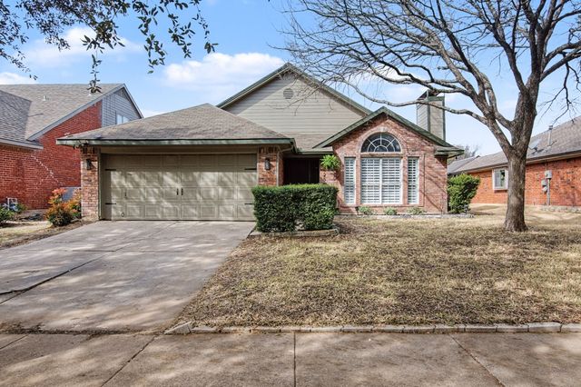 7425 Bear Lake Drive, Fort Worth, TX 76137