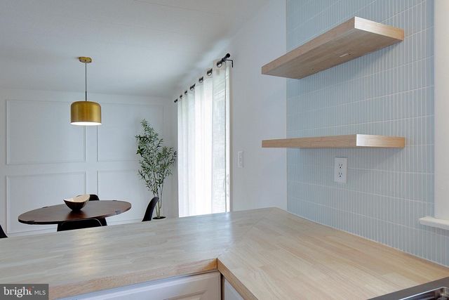 5457 BAYVIEW AVE, St Leonard, MD 20685