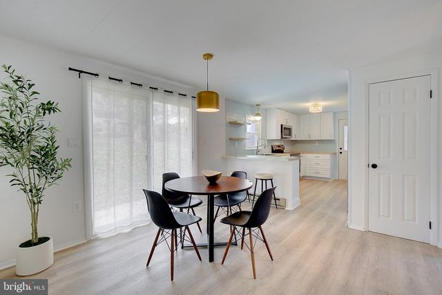 5457 BAYVIEW AVE, St Leonard, MD 20685