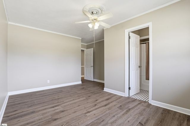 4304 Old Buncombe Road, Greenville, SC 29617