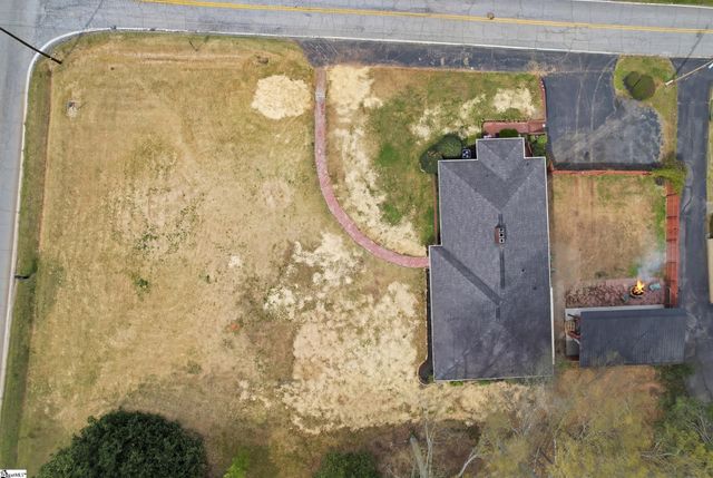 4304 Old Buncombe Road, Greenville, SC 29617