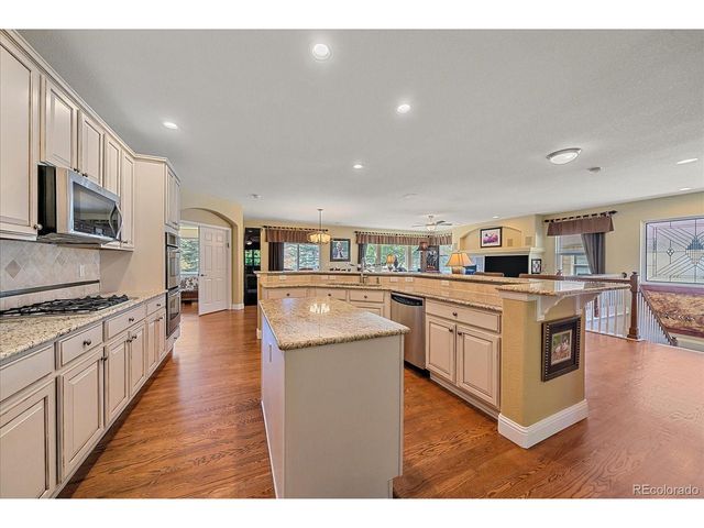 8251 S Quatar Cir, Aurora, CO 80016