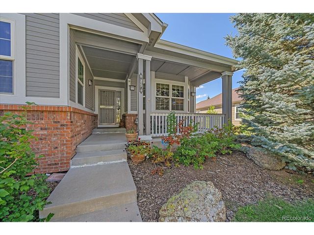 8251 S Quatar Cir, Aurora, CO 80016