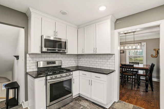 8724 W McMyron STREET, West Allis, WI 53214