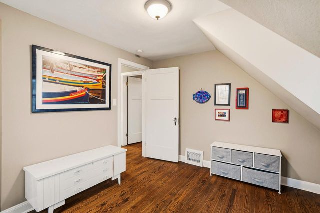 8724 W McMyron STREET, West Allis, WI 53214