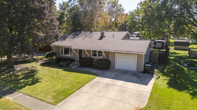 131 Locust Street, Oswego, IL 60543