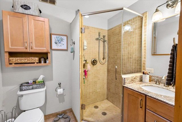 65 Waunona Woods Court, Madison, WI 53713