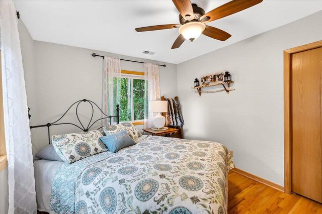 65 Waunona Woods Court, Madison, WI 53713