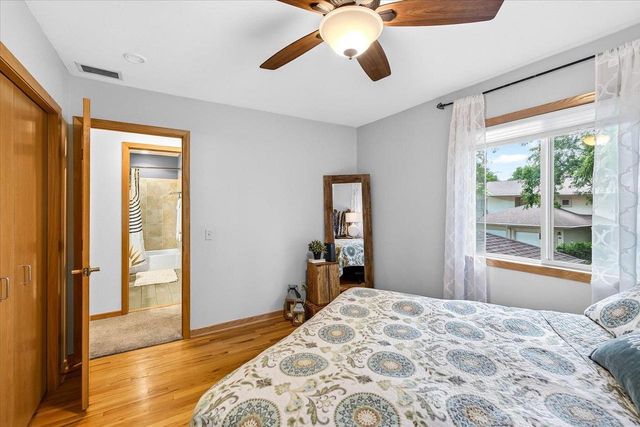 65 Waunona Woods Court, Madison, WI 53713
