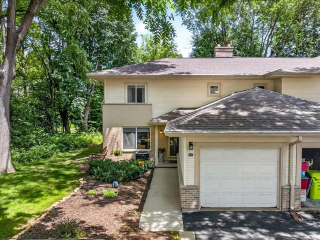 65 Waunona Woods Court, Madison, WI 53713