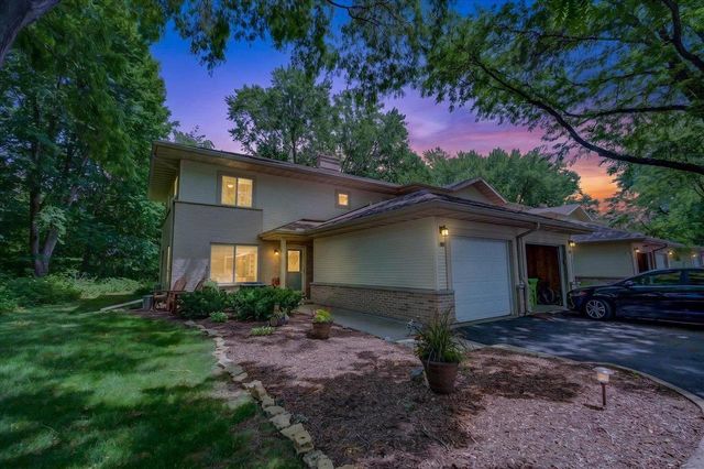 65 Waunona Woods Court, Madison, WI 53713