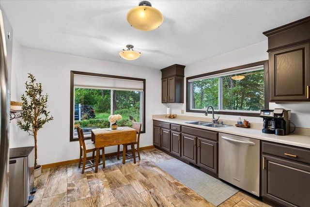 65 Waunona Woods Court, Madison, WI 53713