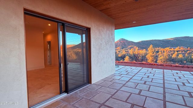 10 Amber Cliffs Way, Sedona, AZ 86336