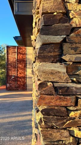 10 Amber Cliffs Way, Sedona, AZ 86336