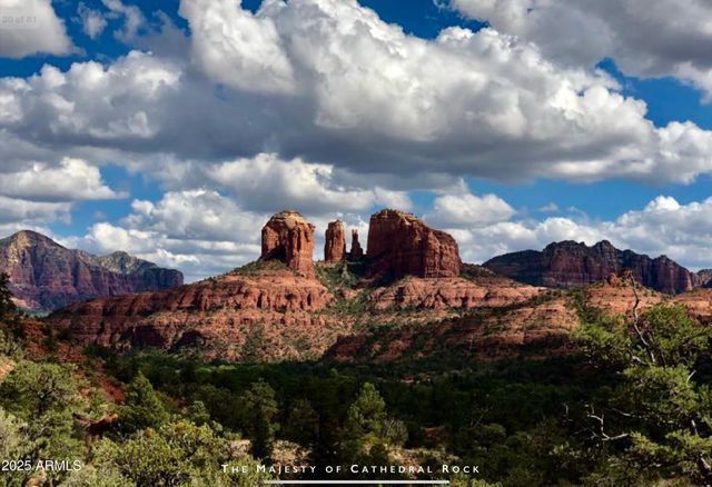 10 Amber Cliffs Way, Sedona, AZ 86336