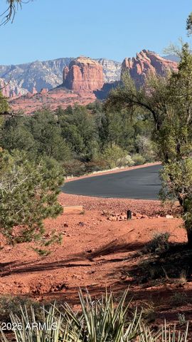 10 Amber Cliffs Way, Sedona, AZ 86336
