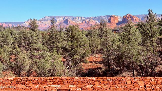 10 Amber Cliffs Way, Sedona, AZ 86336