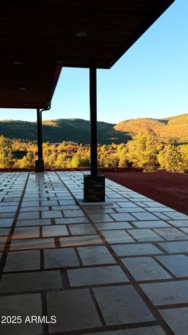 10 Amber Cliffs Way, Sedona, AZ 86336