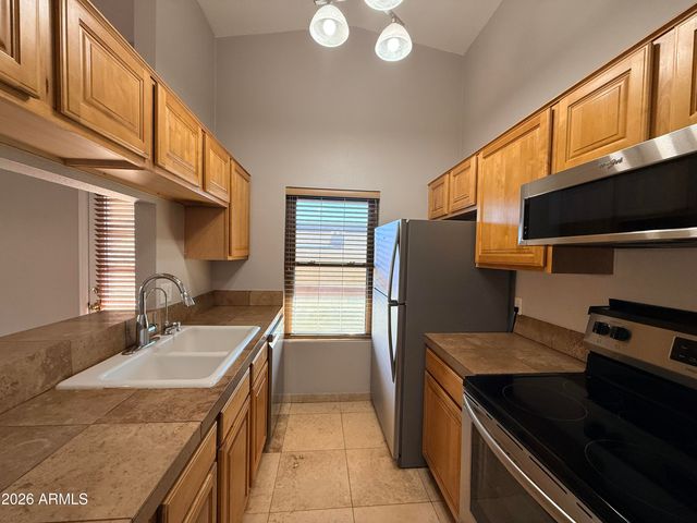 14203 N 19TH Avenue 2051, Phoenix, AZ 85023