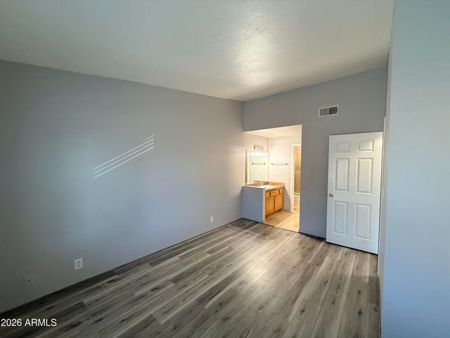 14203 N 19TH Avenue 2051, Phoenix, AZ 85023