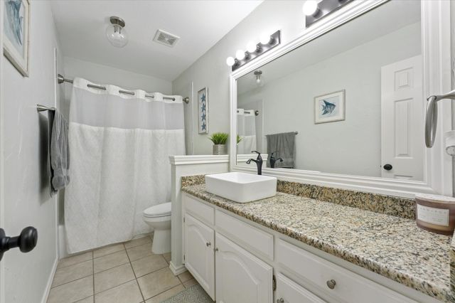 107 Montreal Drive, Hurst, TX 76054