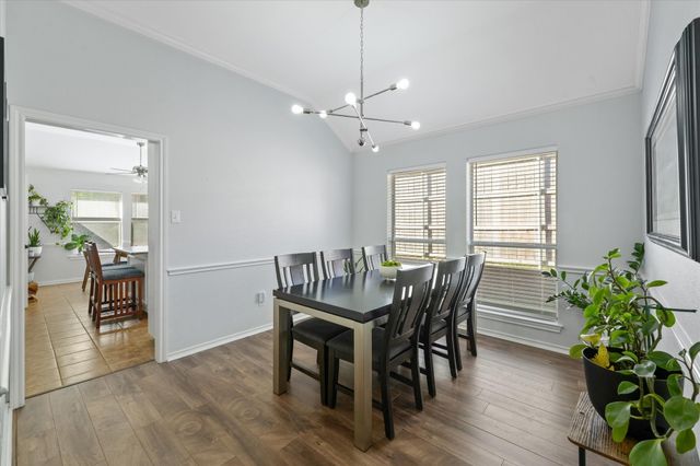 107 Montreal Drive, Hurst, TX 76054