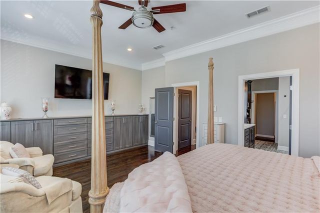 340 Town Center Avenue 206, Suwanee, GA 30024