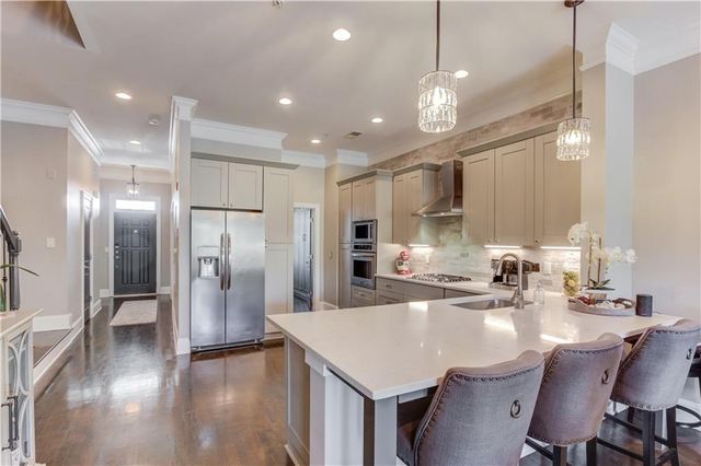 340 Town Center Avenue 206, Suwanee, GA 30024