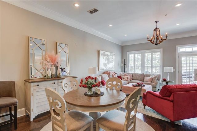 340 Town Center Avenue 206, Suwanee, GA 30024