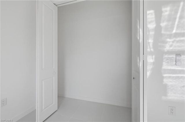 602 NW 25th TER, Cape Coral, FL 33993