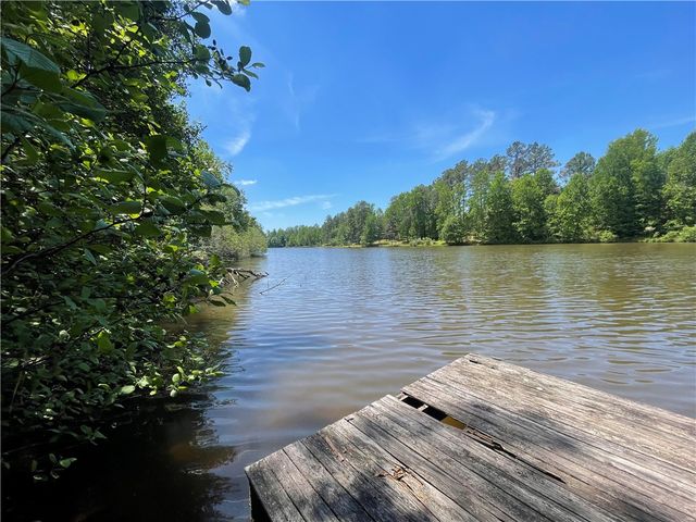 615 The Bear Boulevard, Tamassee, SC 29686