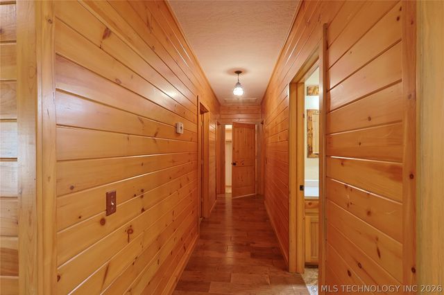 124 London Dock Lane, Canadian, OK 74425