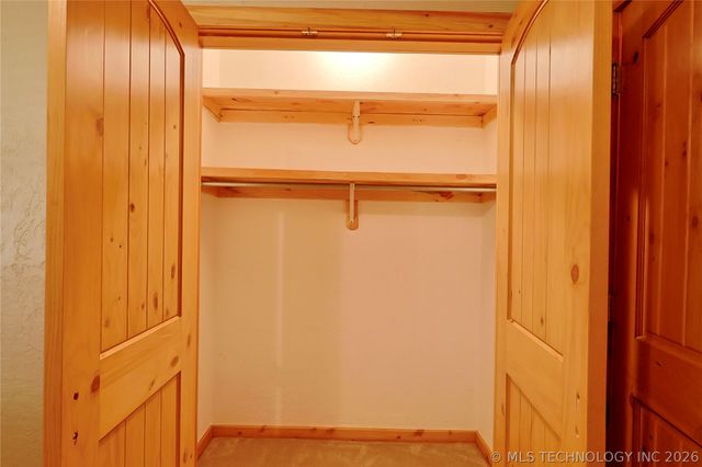 124 London Dock Lane, Canadian, OK 74425