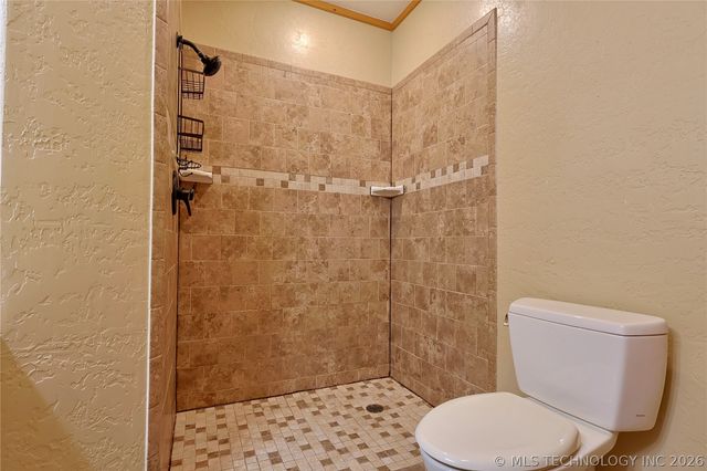 124 London Dock Lane, Canadian, OK 74425
