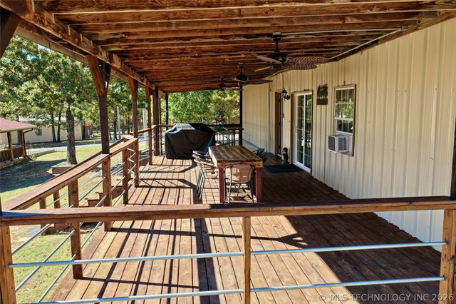 124 London Dock Lane, Canadian, OK 74425