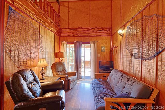 124 London Dock Lane, Canadian, OK 74425