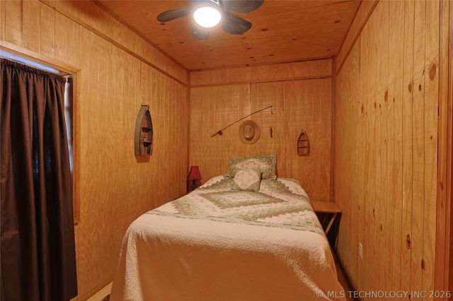 124 London Dock Lane, Canadian, OK 74425