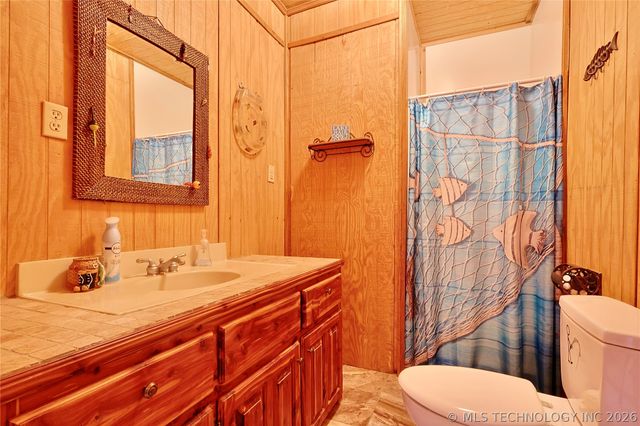 124 London Dock Lane, Canadian, OK 74425