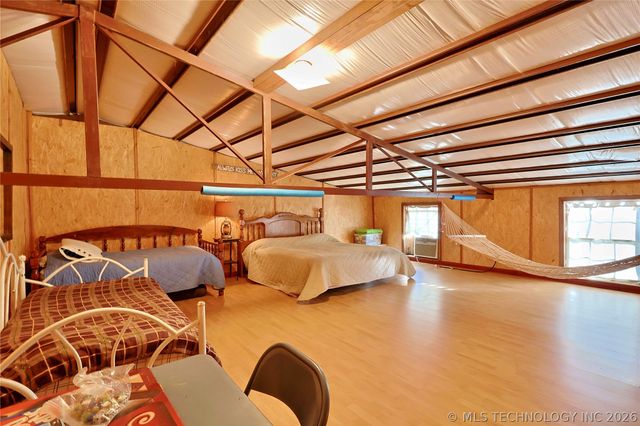 124 London Dock Lane, Canadian, OK 74425