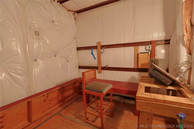 124 London Dock Lane, Canadian, OK 74425