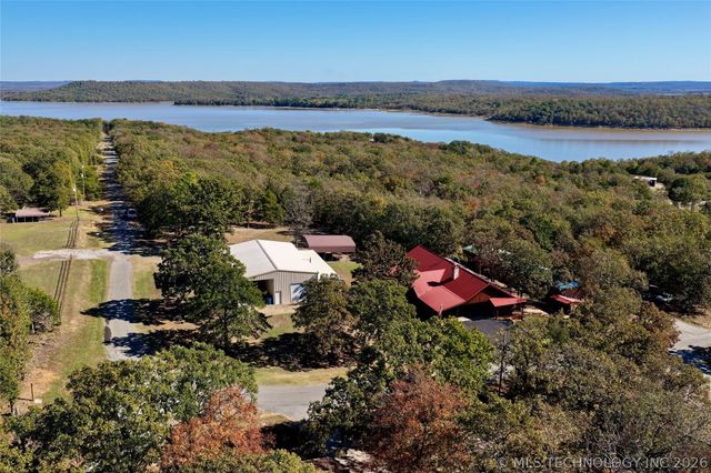 124 London Dock Lane, Canadian, OK 74425