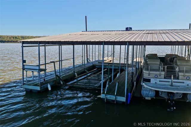 124 London Dock Lane, Canadian, OK 74425