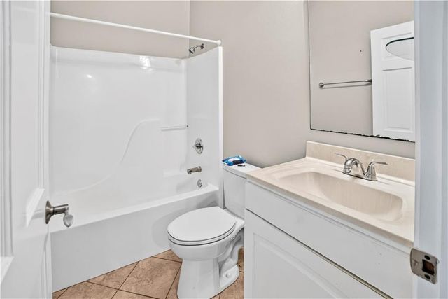 5913 Antoine Road, Mobile, AL 36693