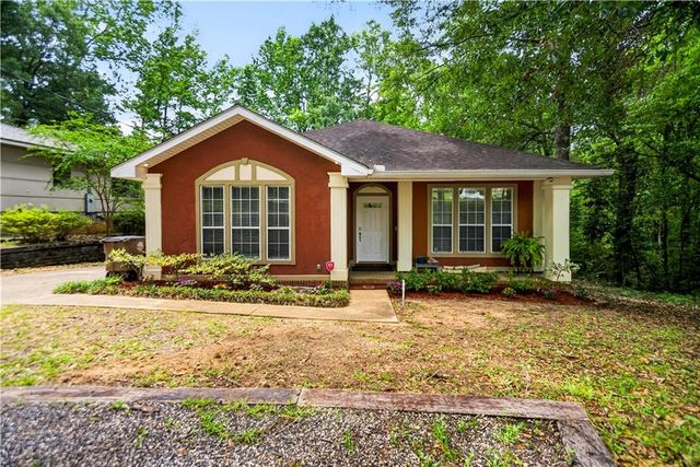 5913 Antoine Road, Mobile, AL 36693