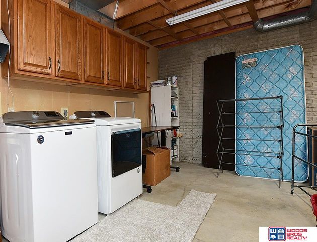 5610 S 68th Street Court, Lincoln, NE 68516