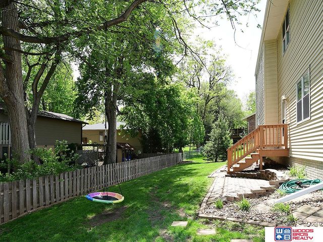 5610 S 68th Street Court, Lincoln, NE 68516