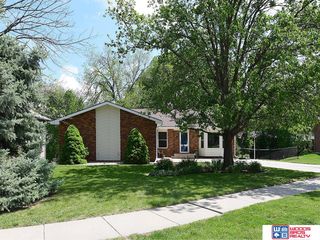 5610 S 68th Street Court, Lincoln, NE 68516