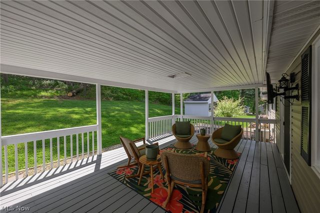 6105 Wolf Run Road SE, Dennison, OH 44621