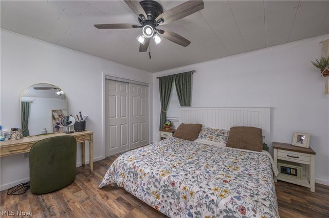 6105 Wolf Run Road SE, Dennison, OH 44621