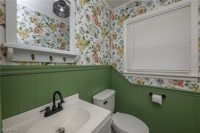 6105 Wolf Run Road SE, Dennison, OH 44621
